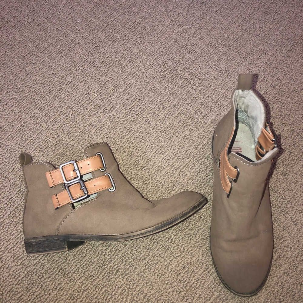 Ankle boot